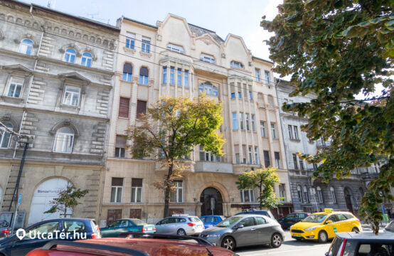 Budapest Damjanich utca 49