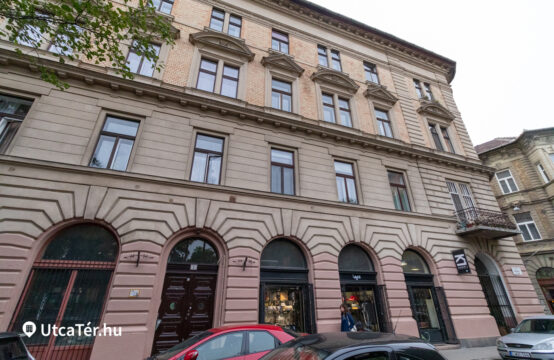 Budapest Klauzál tér 1